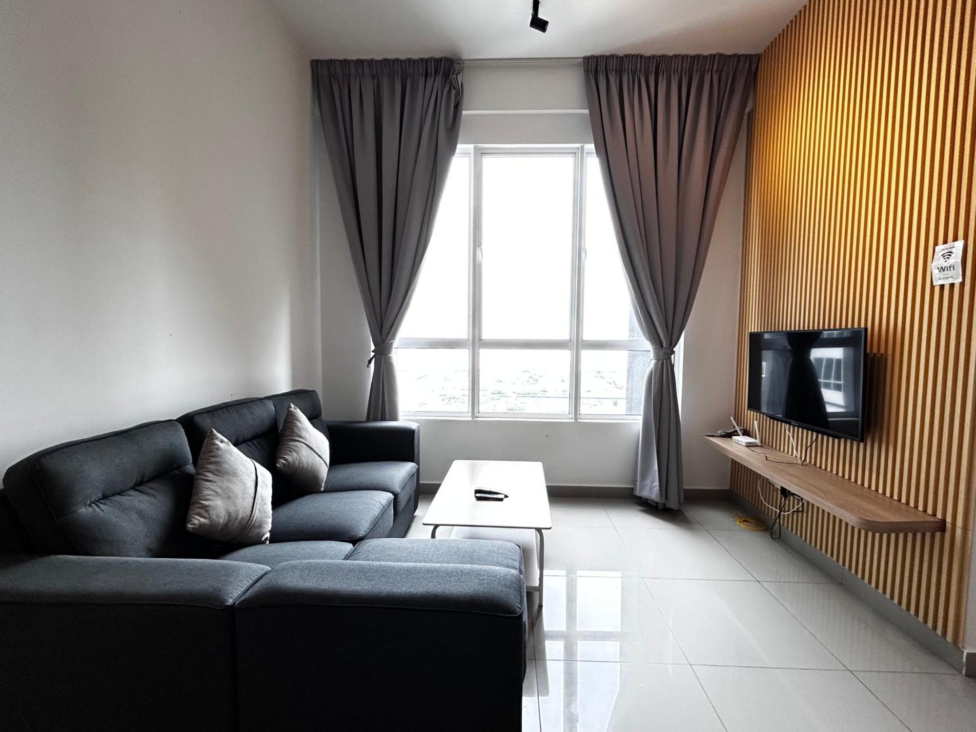 Amber Cove 3006 Pool / Sea View By Luxpro Management Apartment *